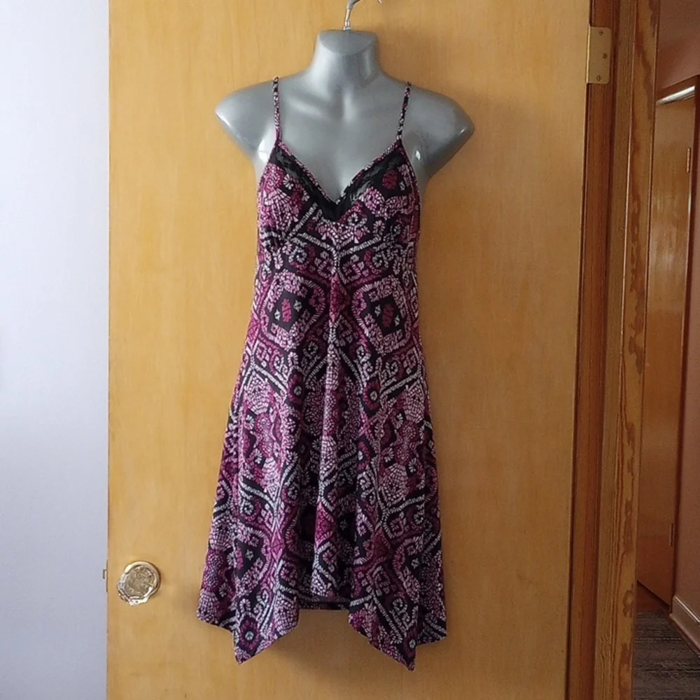 Nightie Black & Pink Size M (APT 9 brand) - Picture 9 of 11